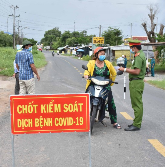 Tạm ngừng áp dụng các Chỉ thị 15, 16 và 19 về giãn cách xã hội trên toàn quốc