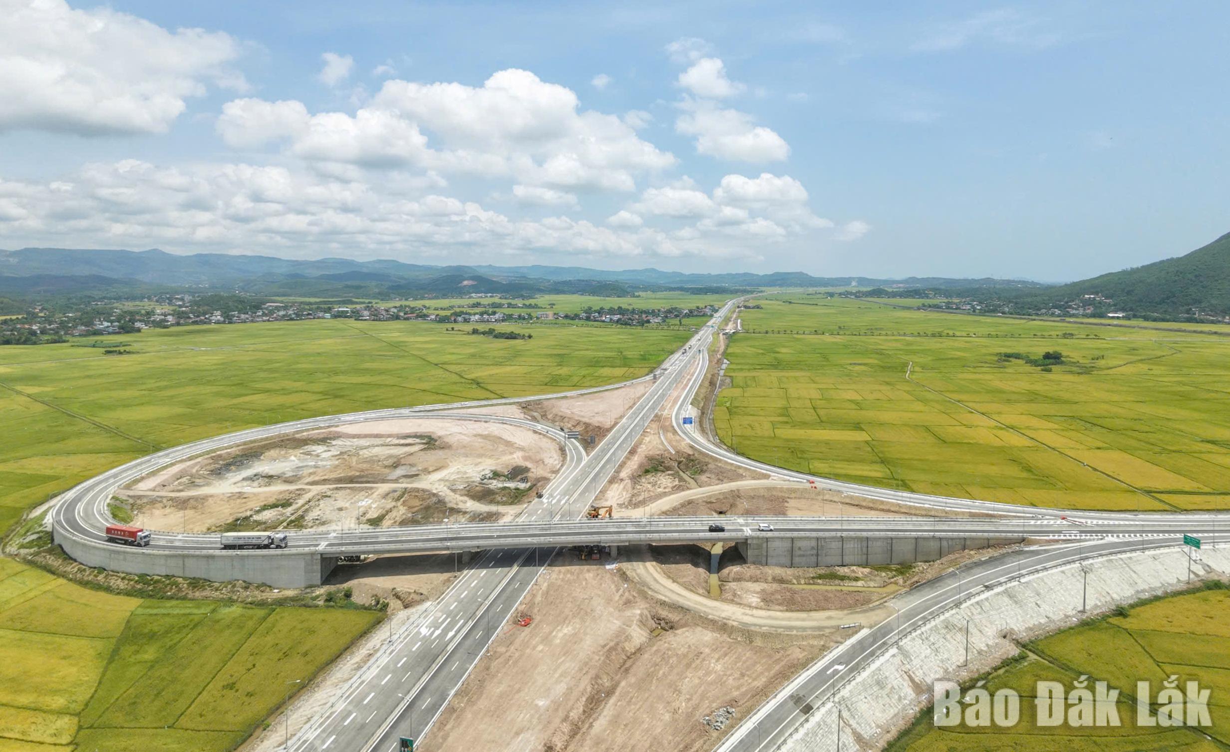 Thông xe toàn tuyến cao tốc Bắc - Nam qua địa phận tỉnh Đắk Lắk