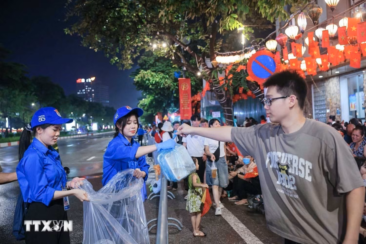 Vì một Việt Nam xanh: Chung sức hiện thực hóa mục tiêu phát triển thịnh vượng