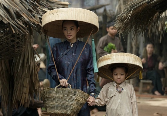 Phim Việt thu 1.500 tỉ và nỗi lo xâm lăng văn hóa