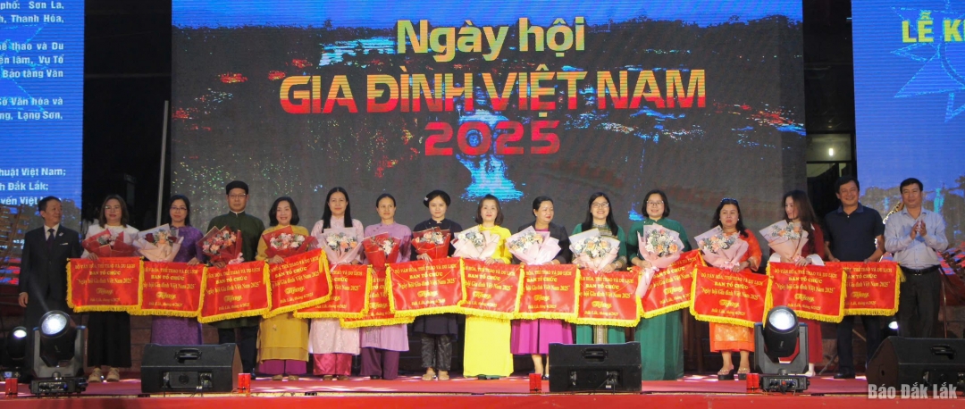 Khai mạc Ngày hội Gia đình Việt Nam năm 2025